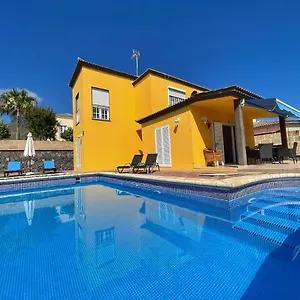 Isabel Сasa de vacaciones Costa Adeje (Tenerife)